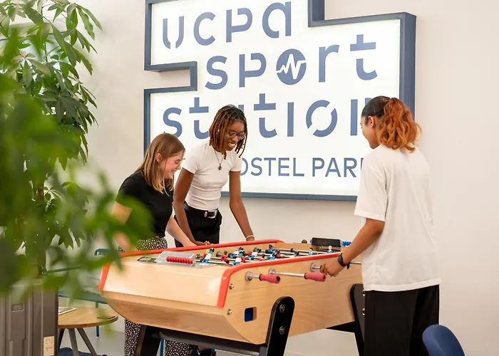 Ucpa Sport Station Hostel Parijs